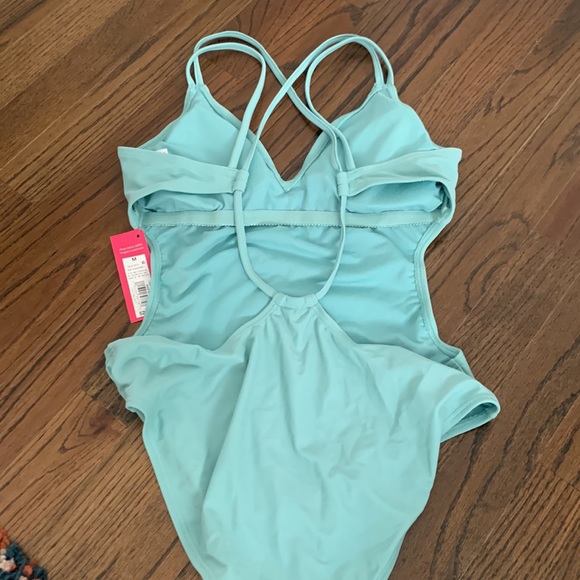 NWT One Piece v-Neck Strappy Open Back Bathing Suit - Picture 2 of 6